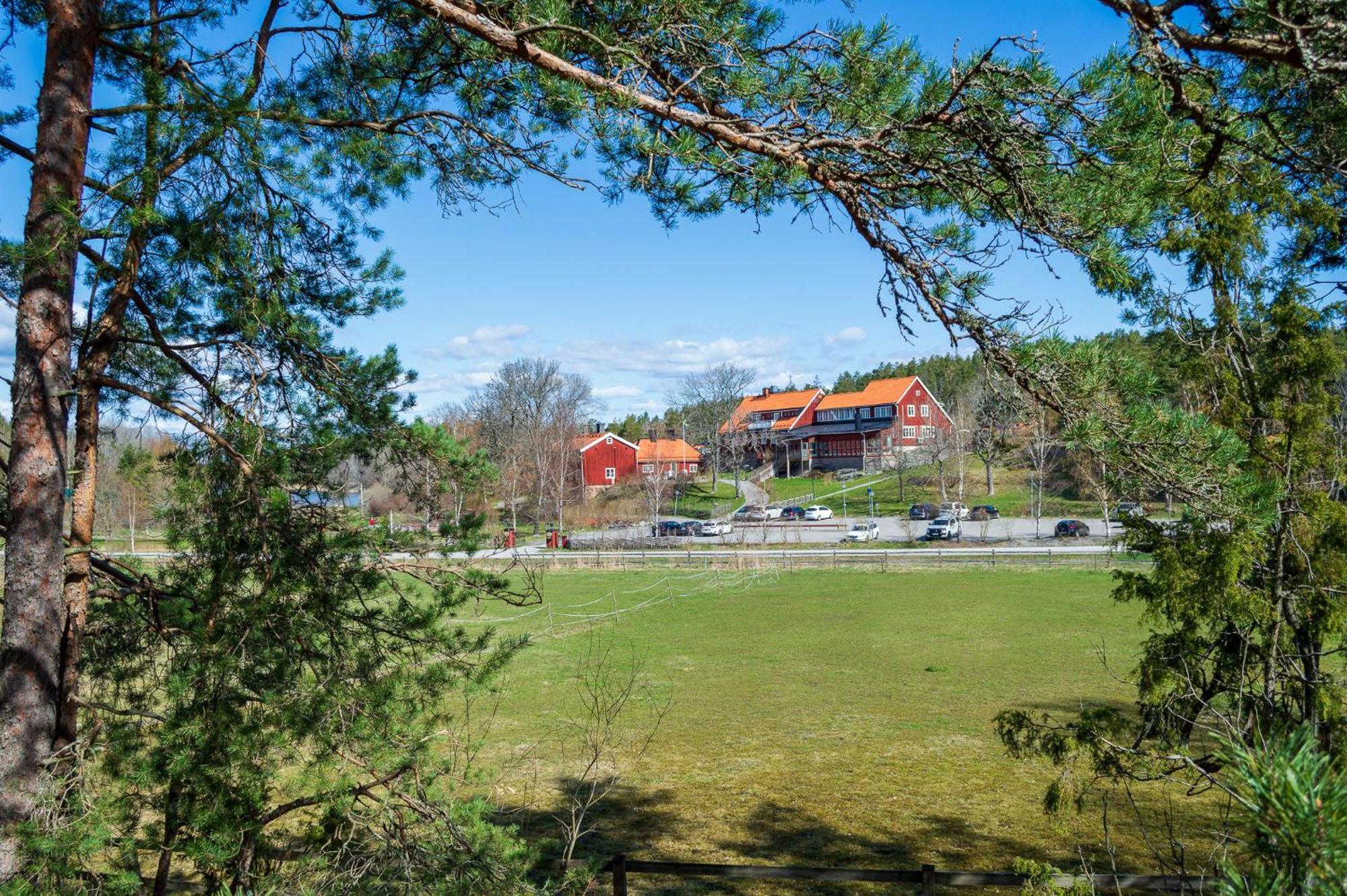 Skeviks Gard Hotel Gustavsberg Ngoại thất bức ảnh